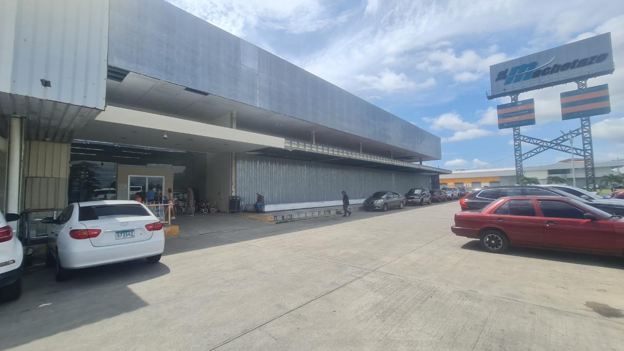 Local comercial en venta o alquiler en Penonomé