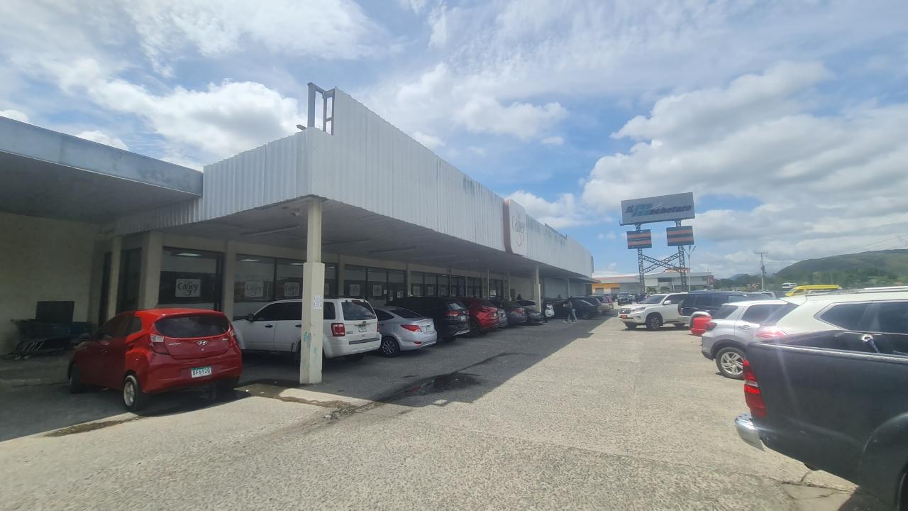 Local comercial en venta o alquiler en Penonomé