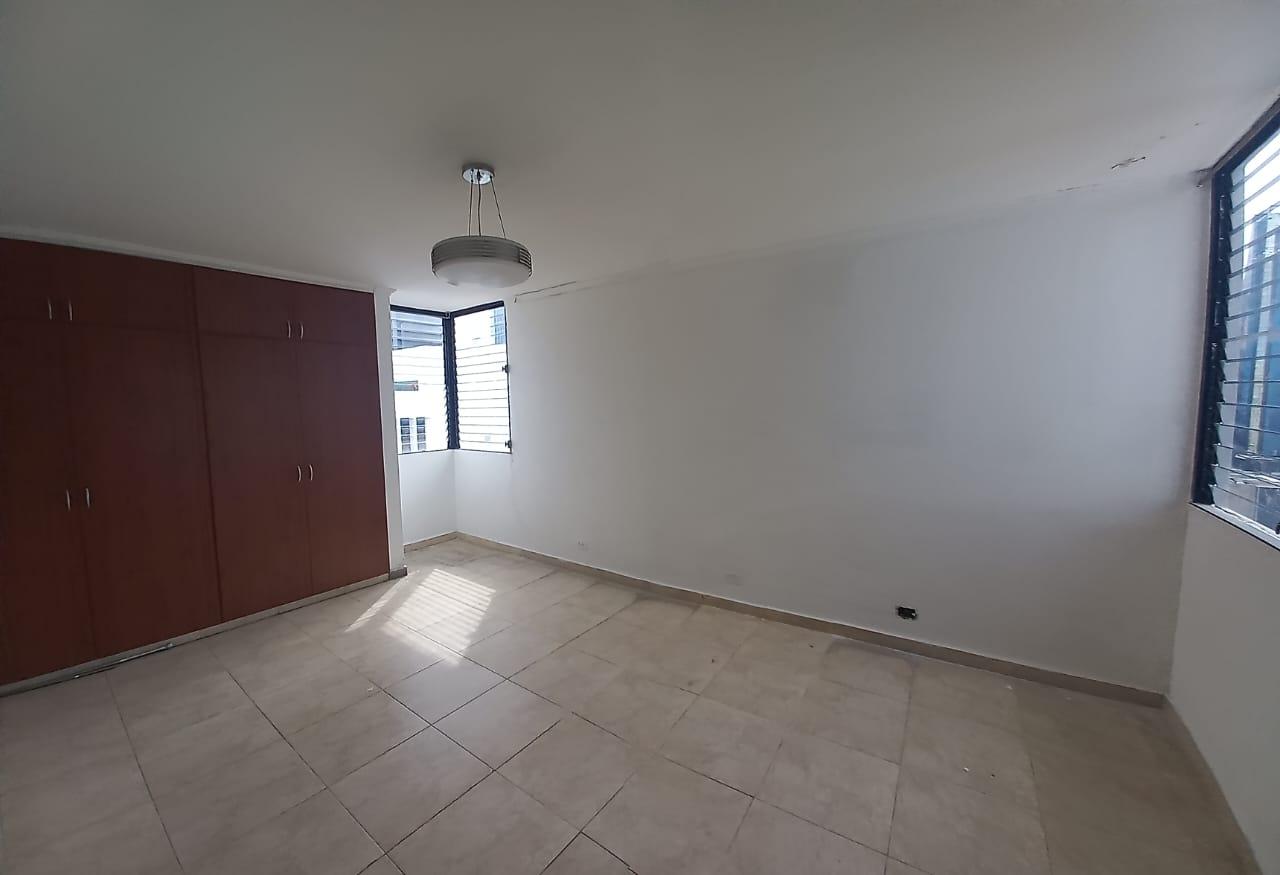 Apartamento en venta en Marbella