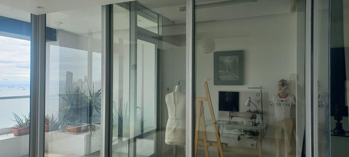 Apartamento en venta en Avenida Balboa
