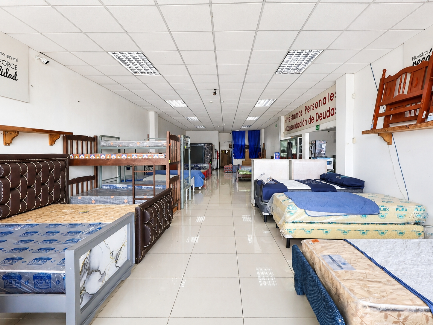 Local comercial en venta o alquiler en 24 de Diciembre