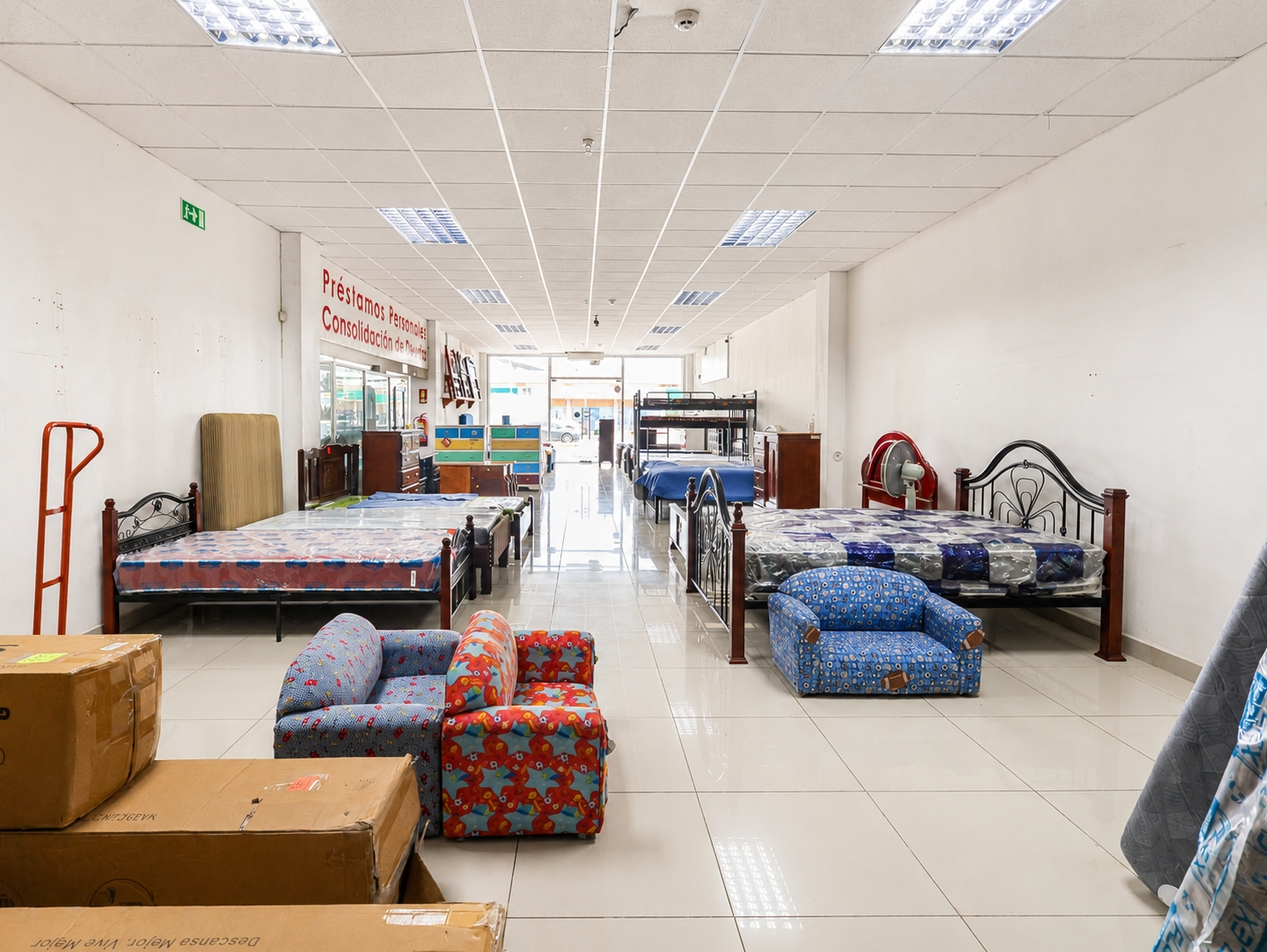 Local comercial en venta o alquiler en 24 de Diciembre