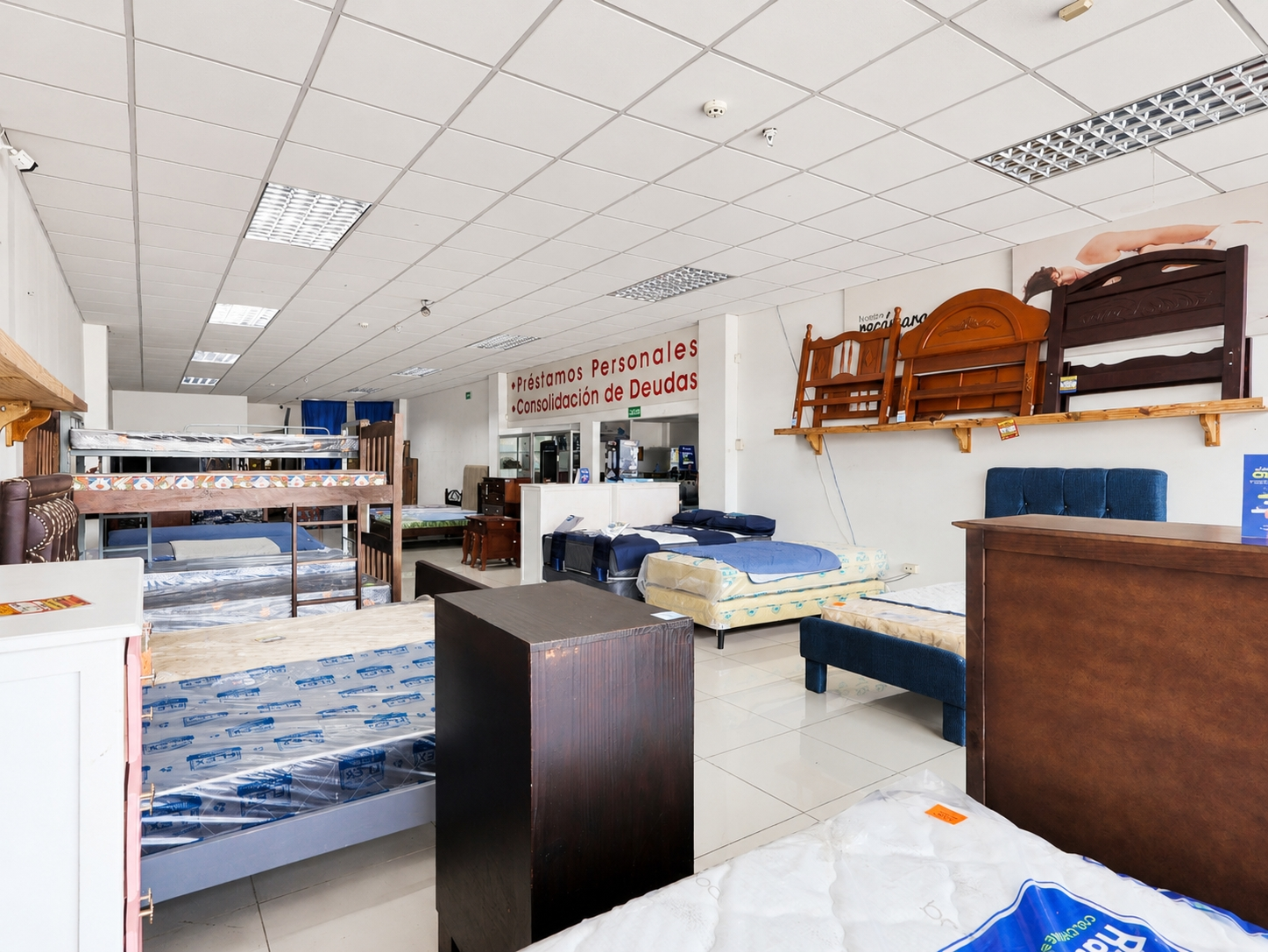 Local comercial en venta o alquiler en 24 de Diciembre