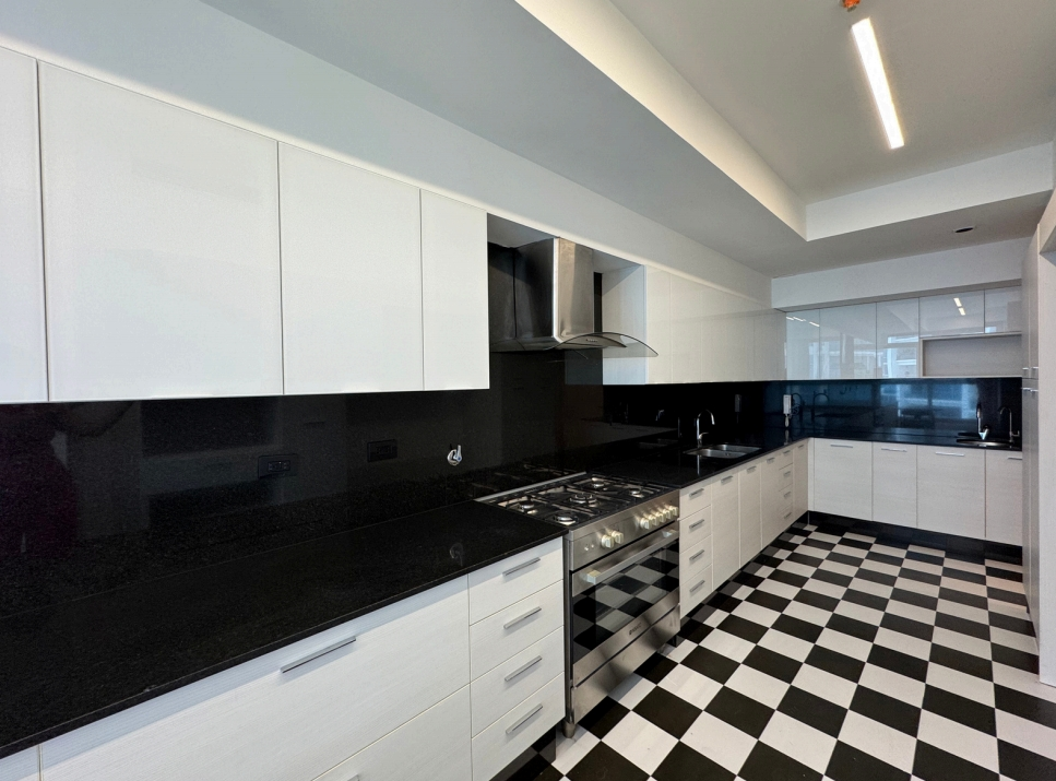 Apartamento en venta o alquiler en Punta Pacífica