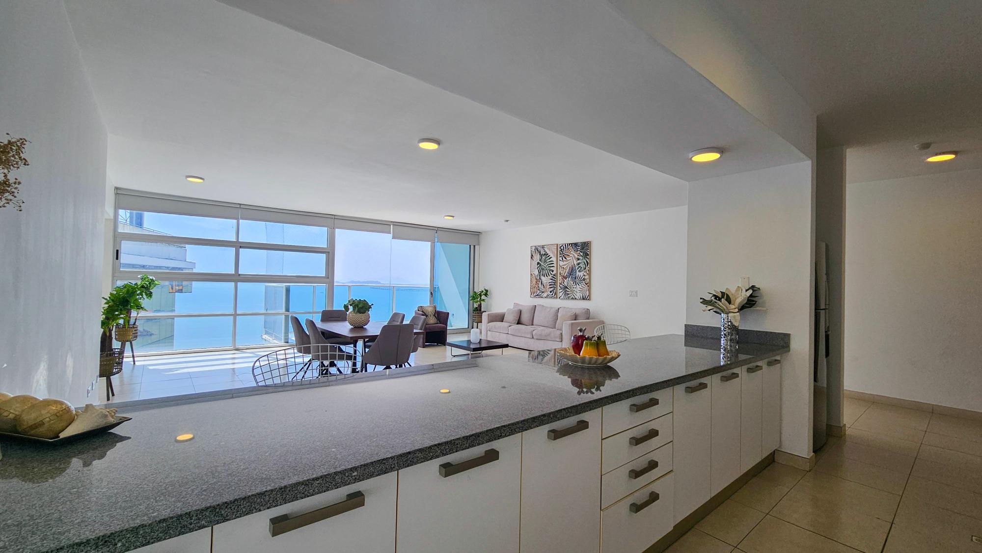 Apartamento en venta o alquiler en Avenida Balboa