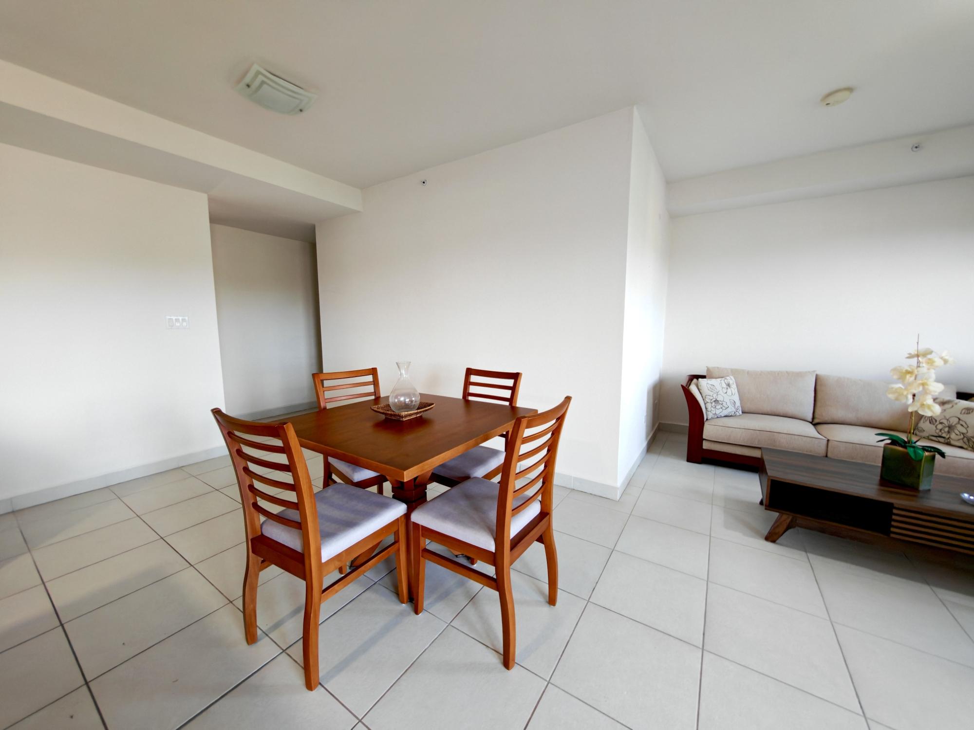 Apartamento en venta o alquiler en Clayton
