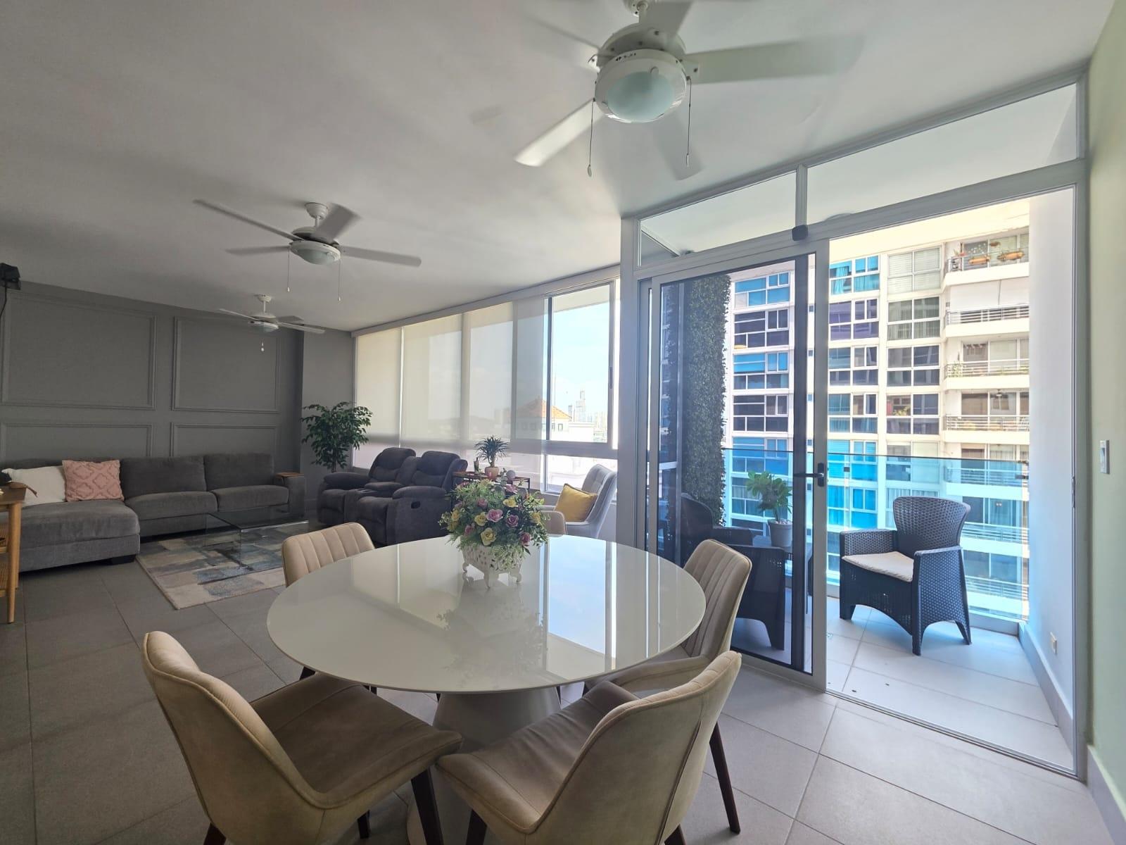 Apartamento en venta en La Loma