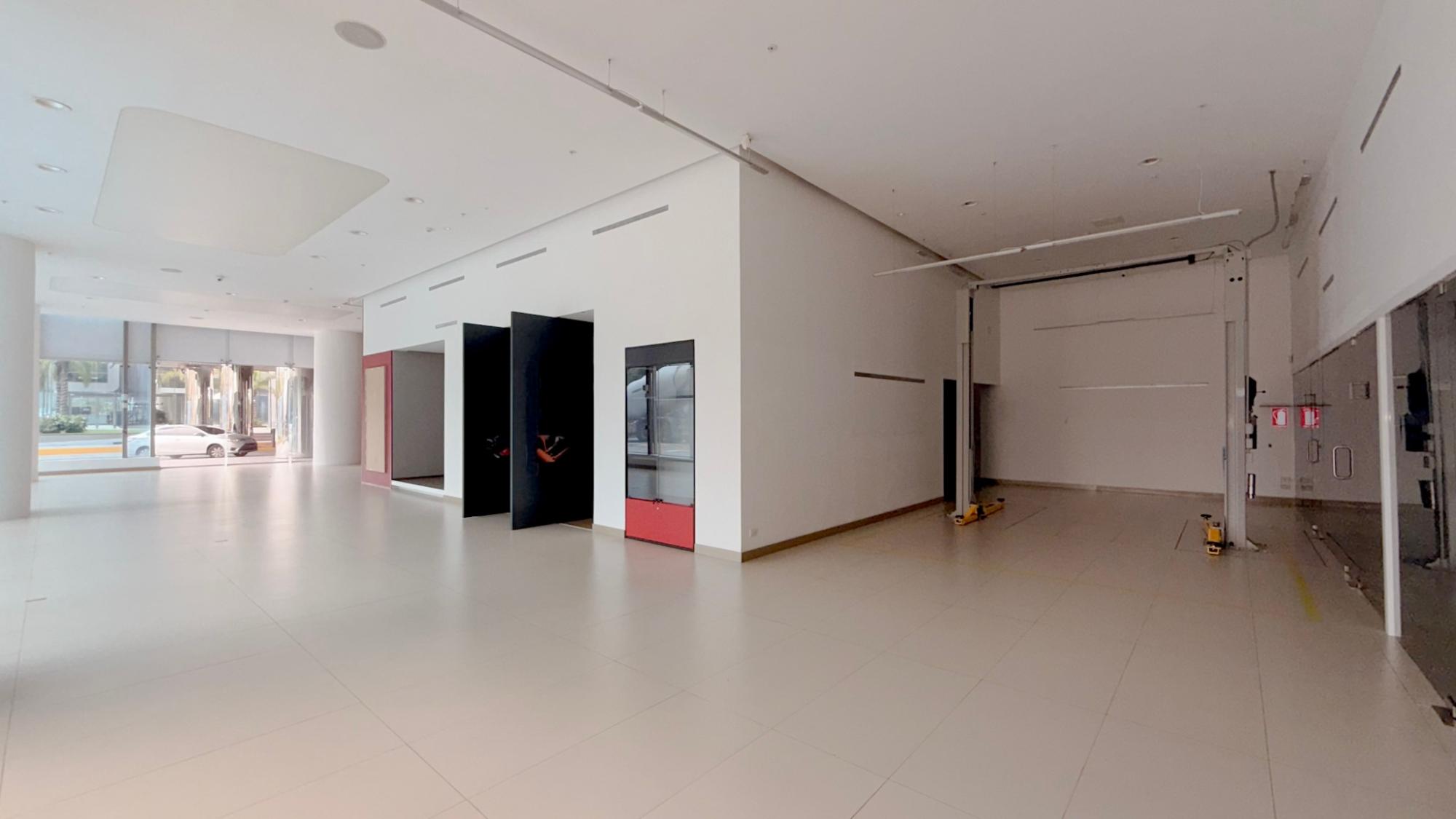 Local comercial en venta o alquiler en Punta Pacífica