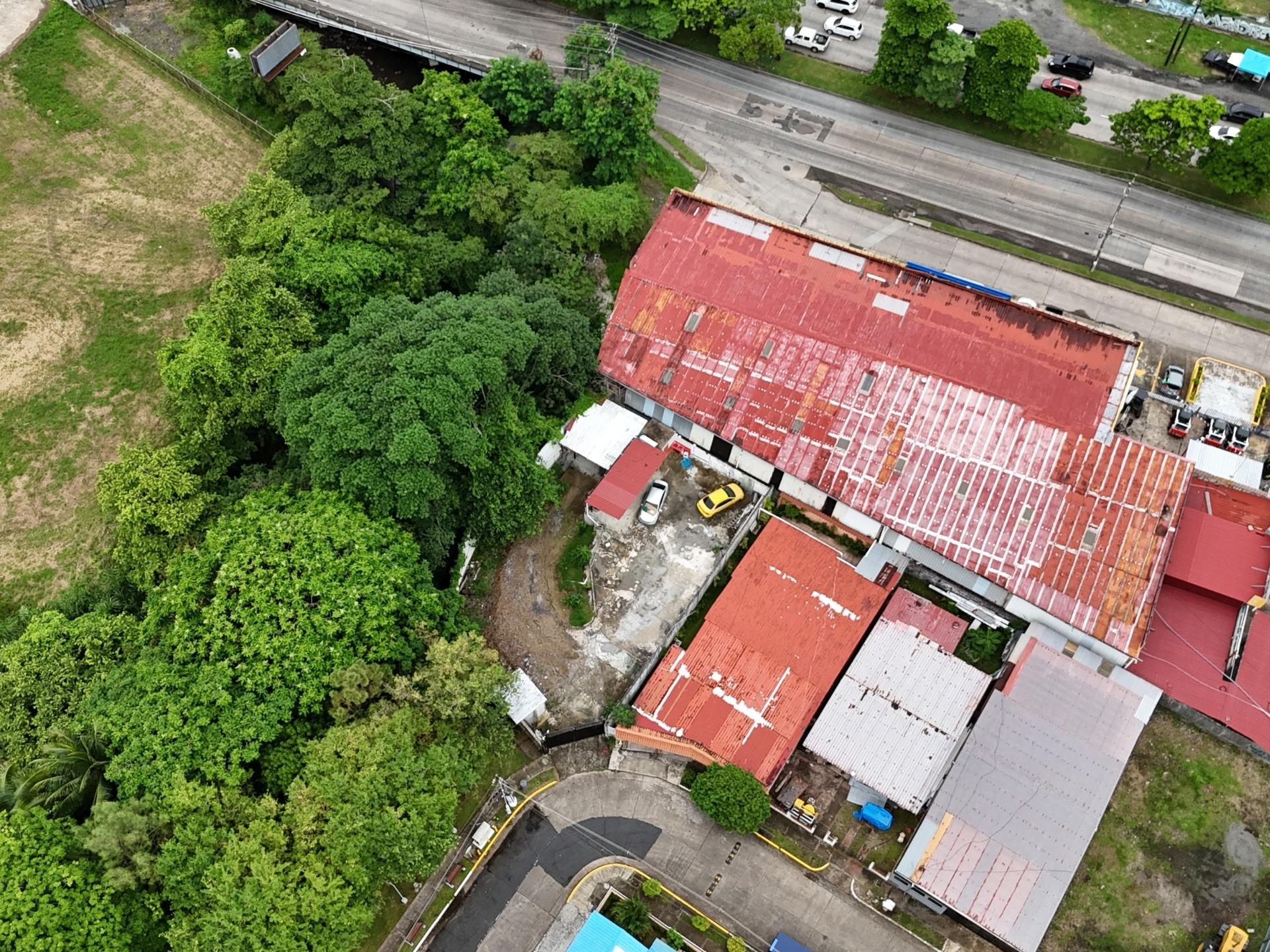Terreno en venta o alquiler en Linda Vista