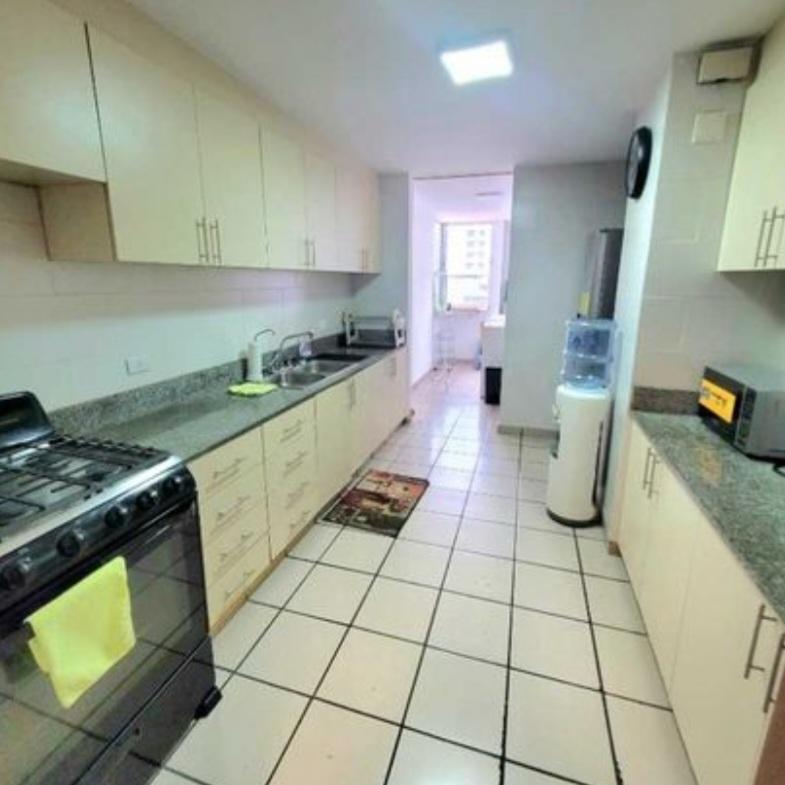 Apartamento en venta o alquiler en Marbella