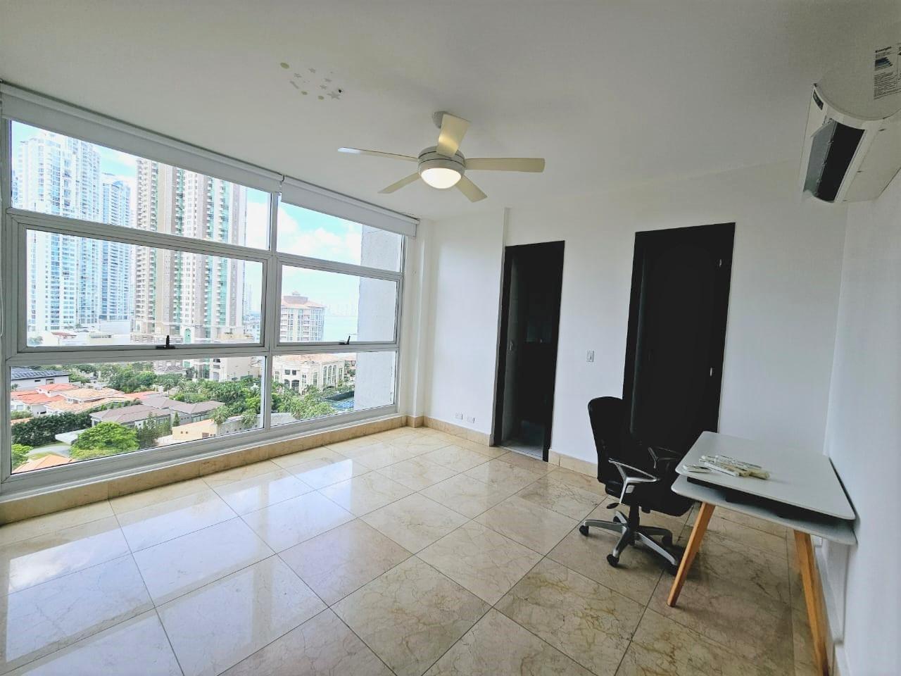 Apartamento en venta o alquiler en Punta Pacífica