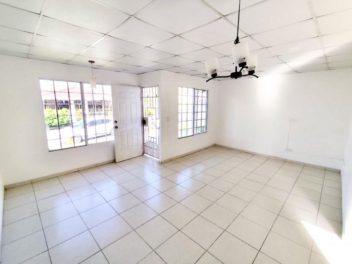 Casa en venta en Ciudad Montelimar