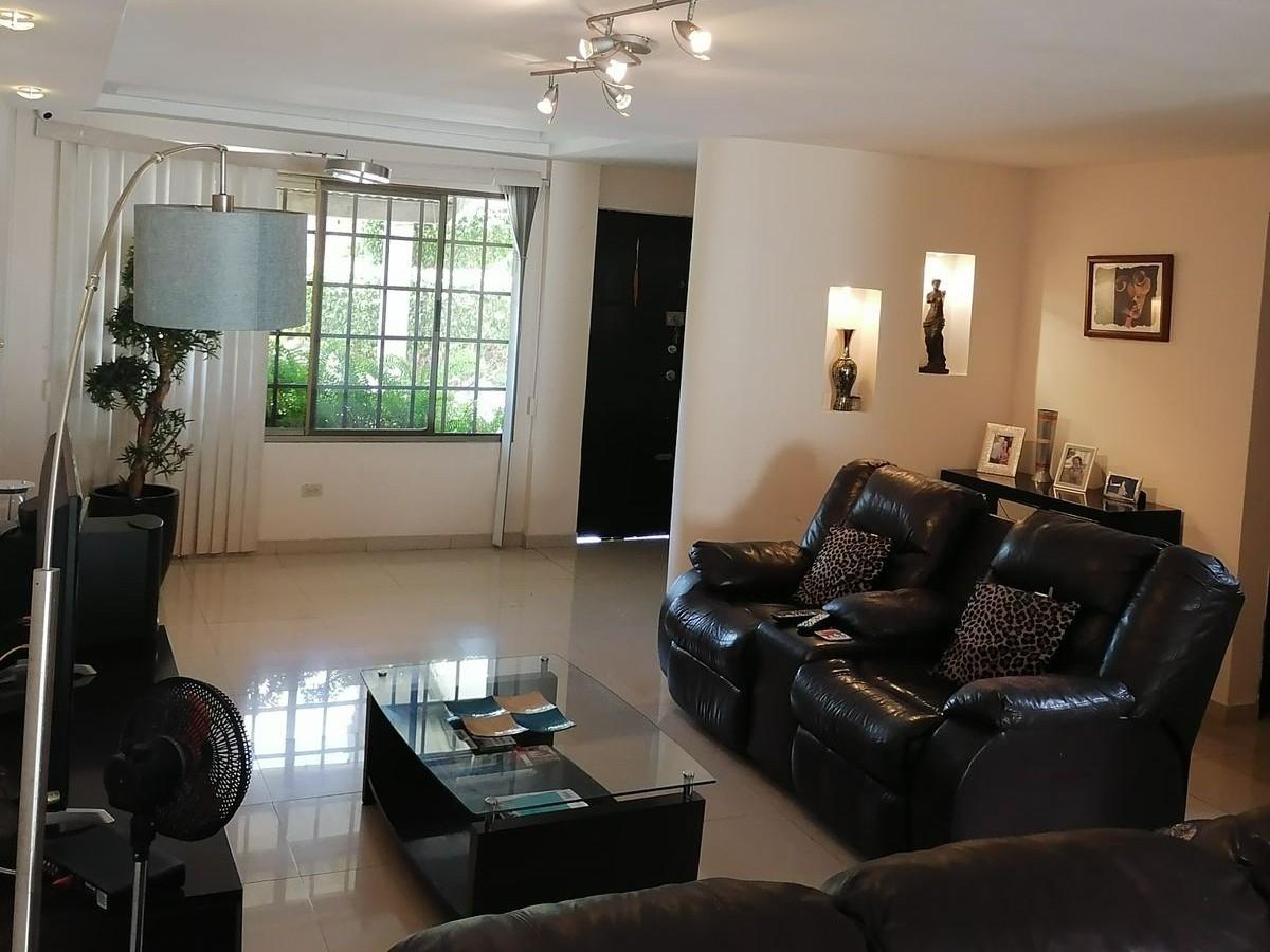 Casa en venta en Altos de Panamá