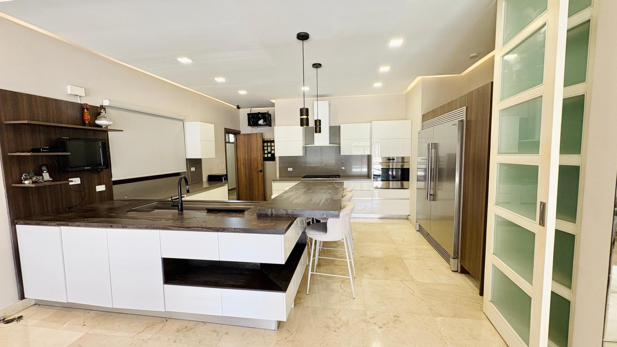 Casa en venta o alquiler en Costa Sur