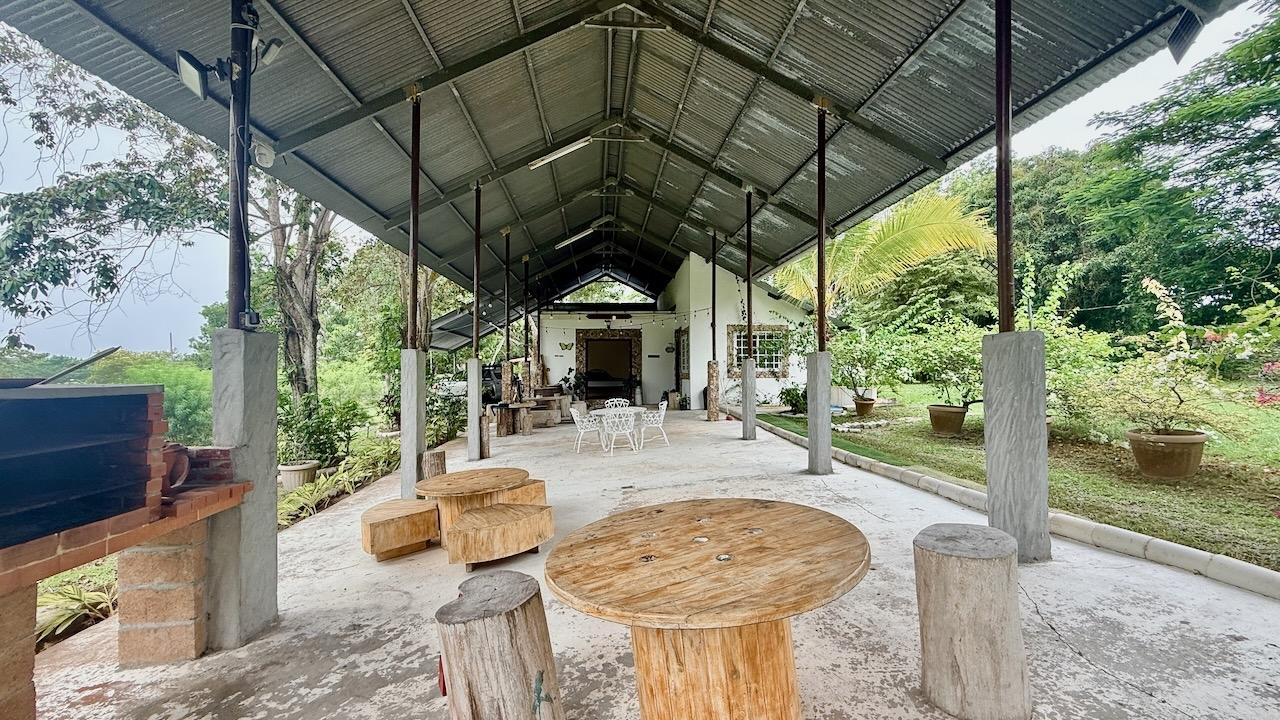 Casa en venta en Las Uvas