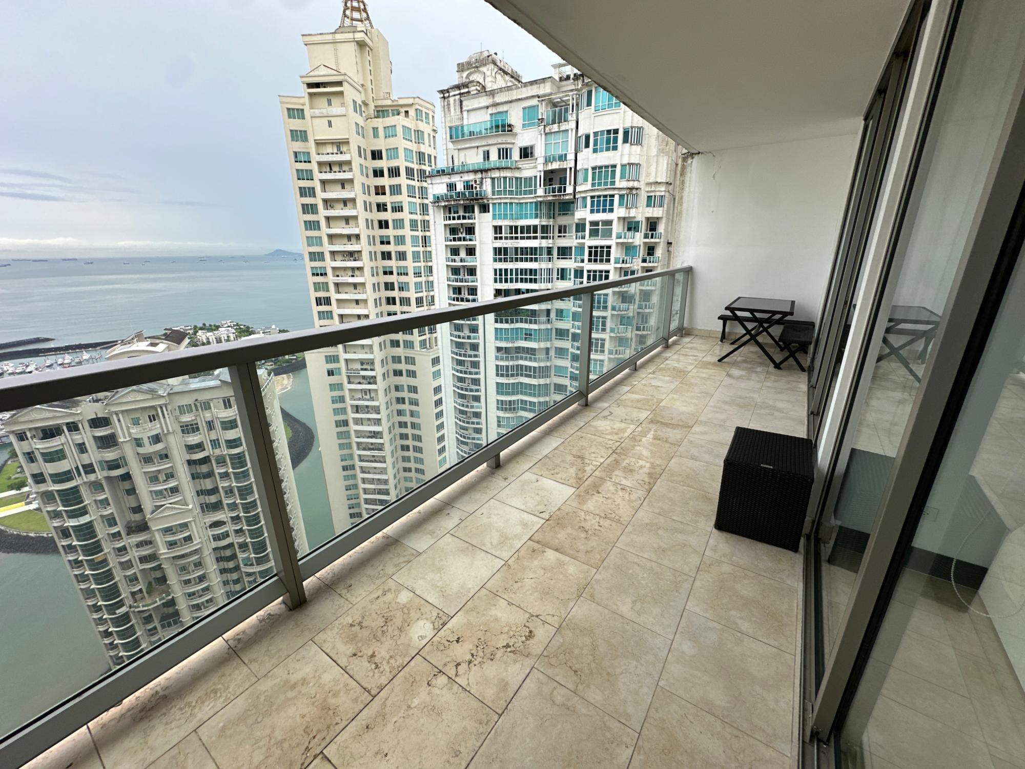 Apartamento en venta en Punta Pacífica