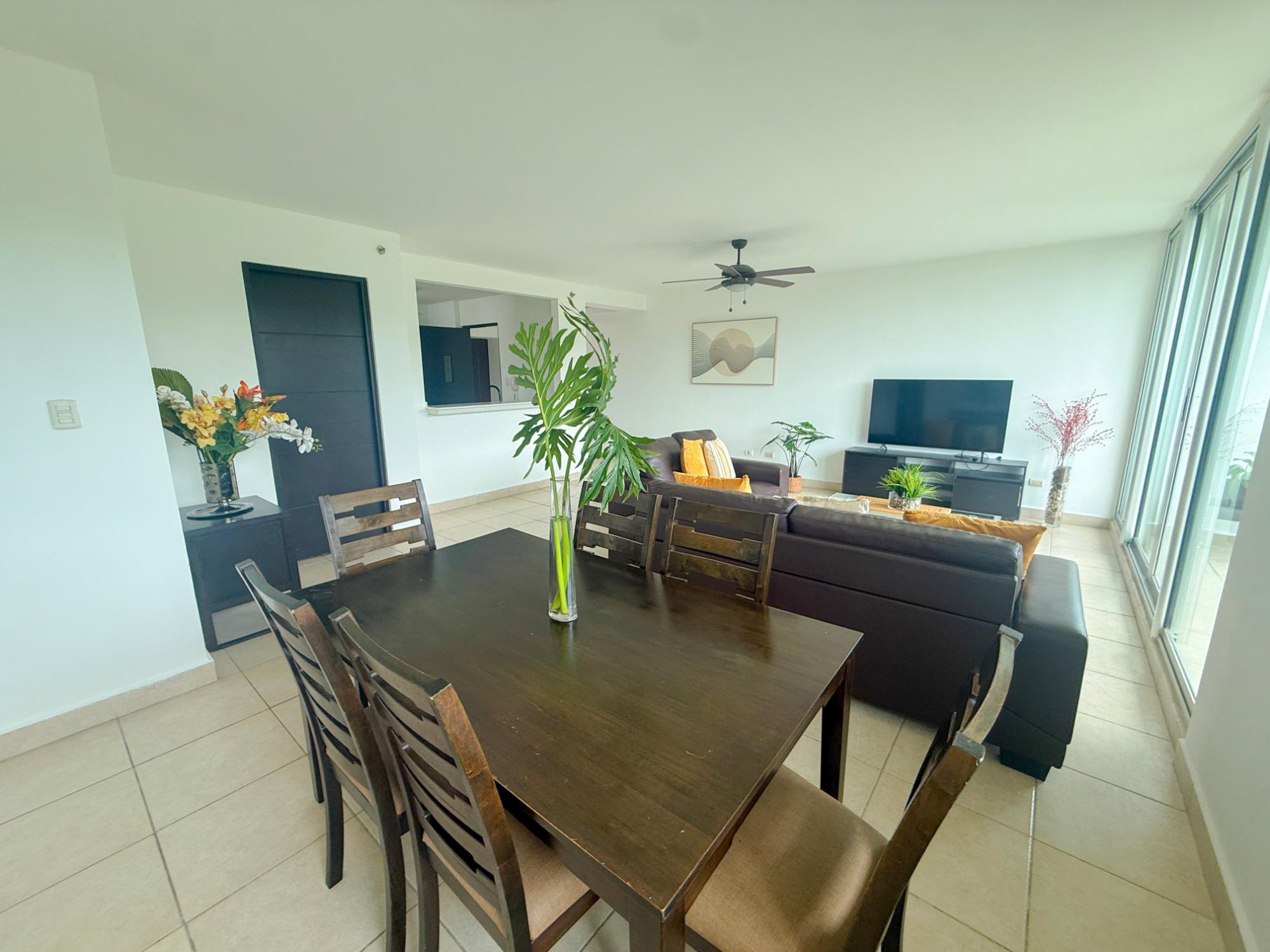 Apartamento en venta o alquiler en Clayton