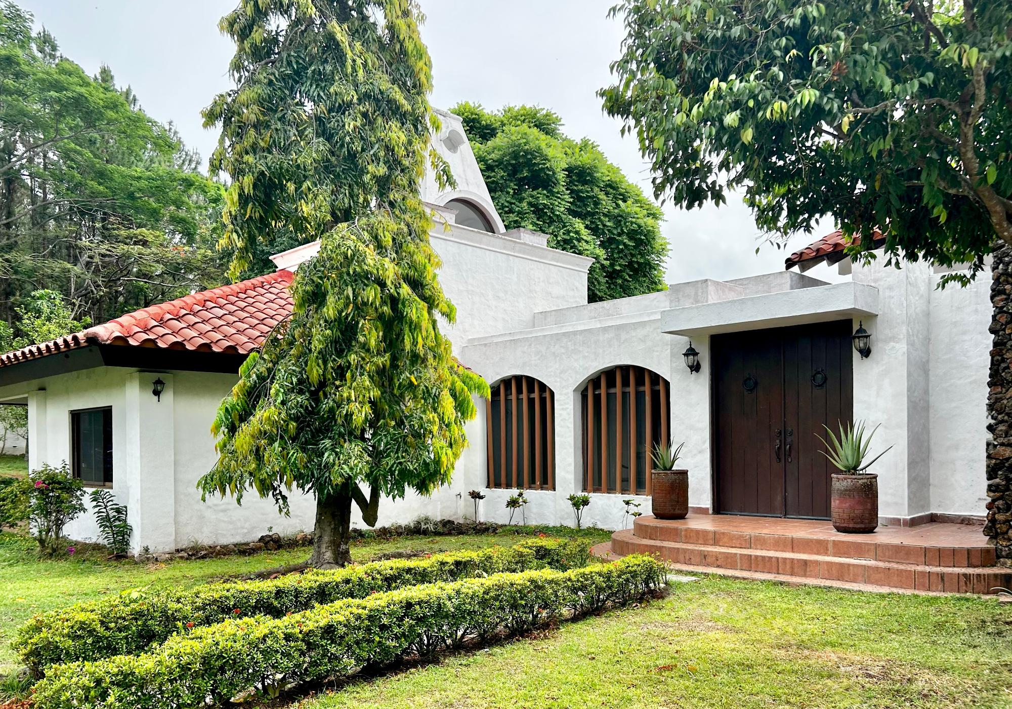 Casa en venta en 551
