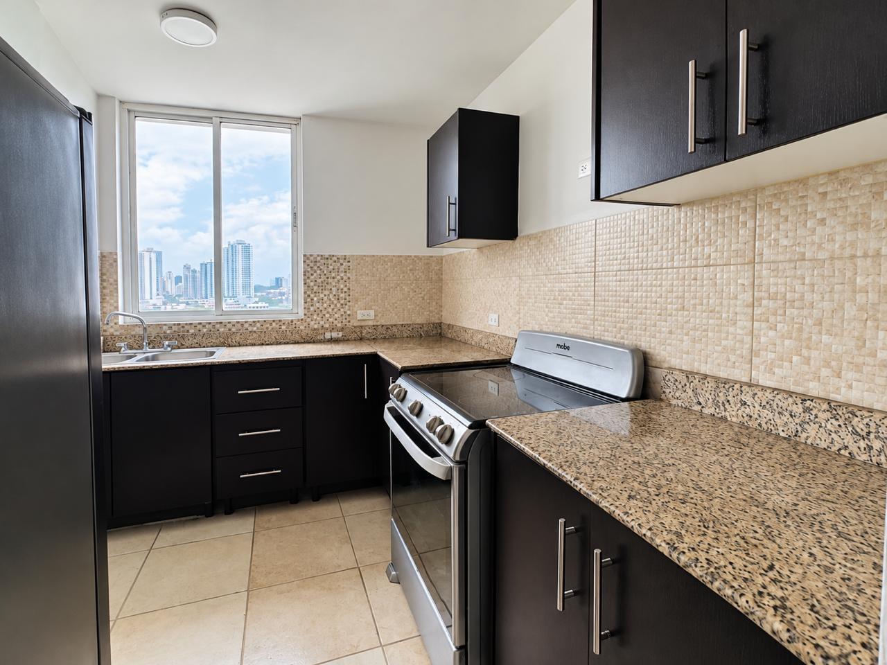 Apartamento en venta o alquiler en Carrasquilla