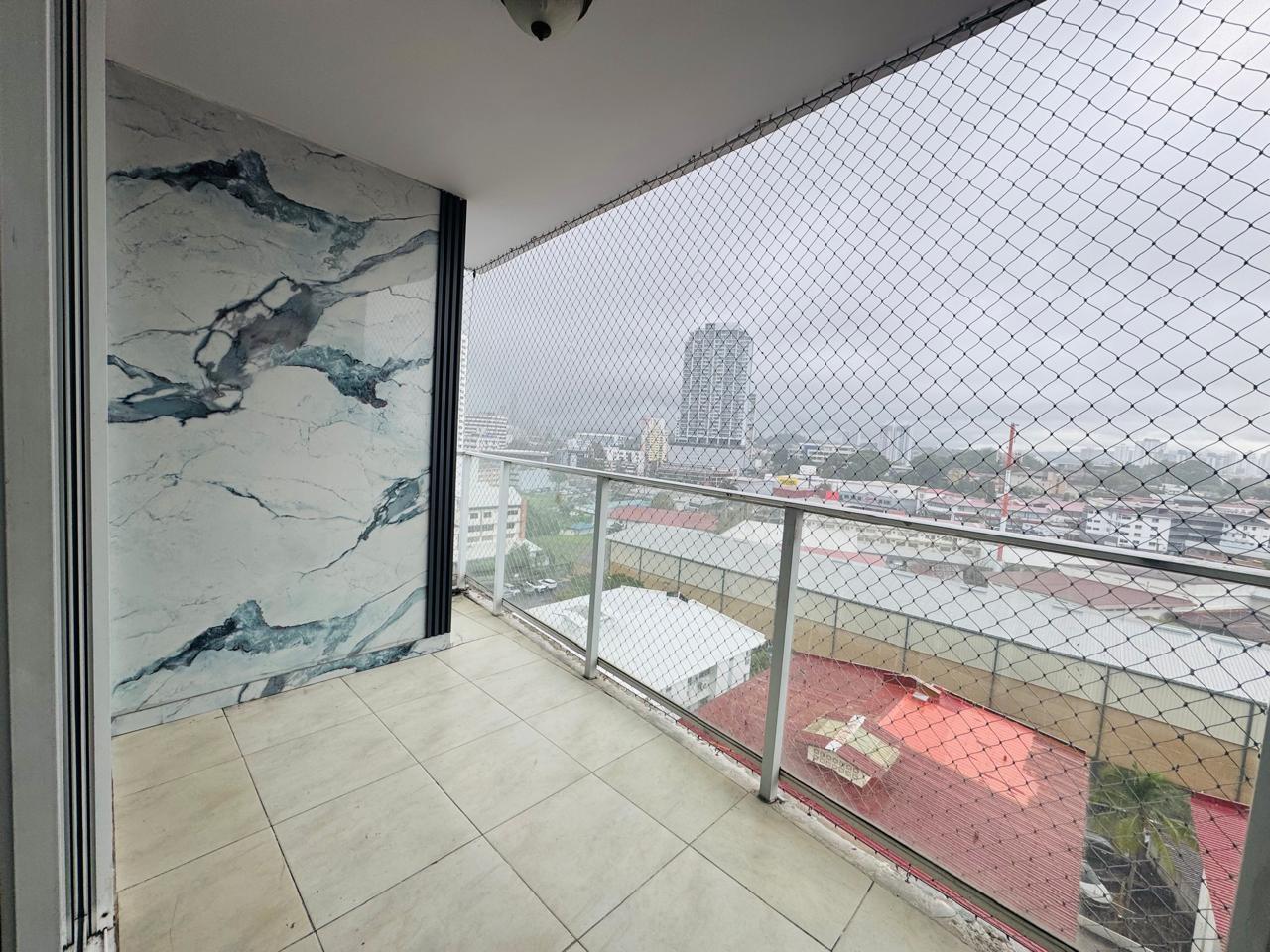 Apartamento en venta o alquiler en Carrasquilla