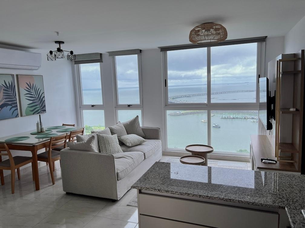 Apartamento en alquiler en Avenida Balboa