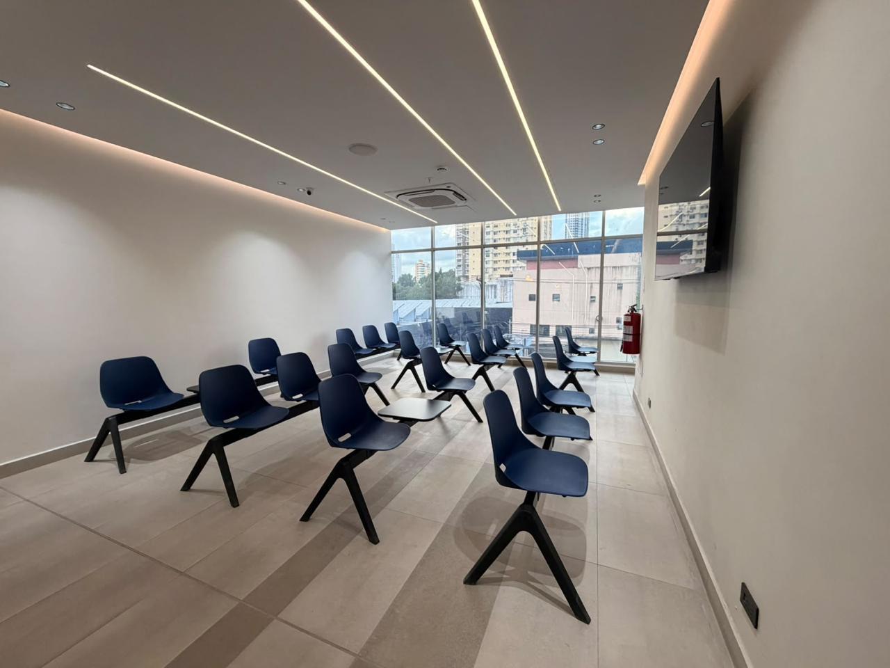 Medical Office en alquiler en Río Abajo
